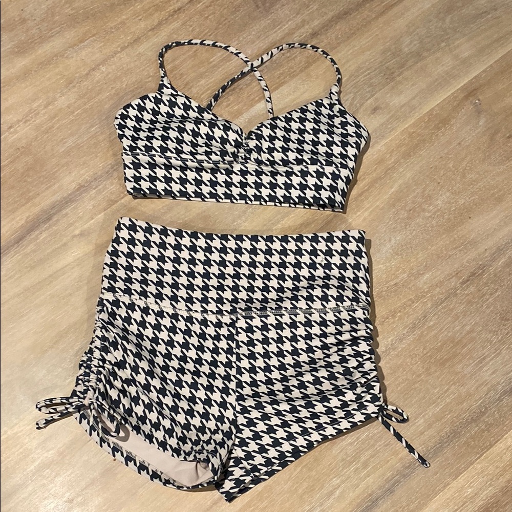 Forever 21 Black and White Athletic Shorts